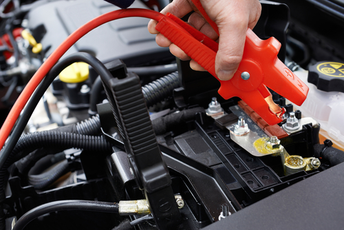 Batteriet skal alltid kobles fra når det jobbes med bilens elektronikk